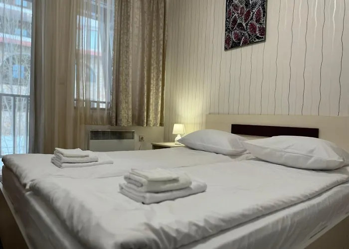 Grand Monastery Private In Apartment *